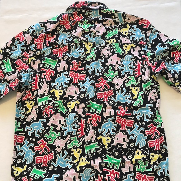 KEITH HARING Button Down short sleeve shirts NWT - Picture 6 of 6